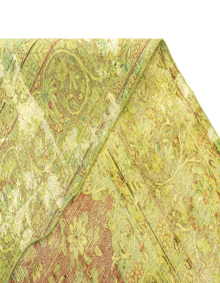 Detail image of  9' 7 x 12' 5 Vintage Royal Wool Rug