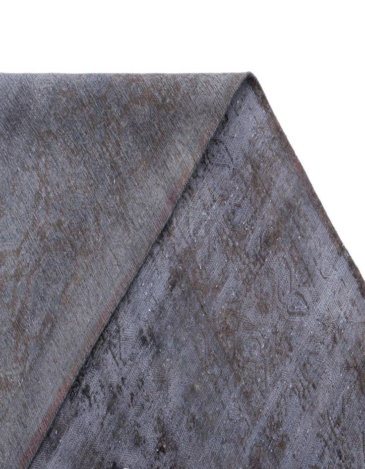 Detail image of  9' 7 x 12' 9 Vintage Royal Wool Rug