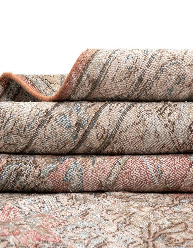 Detail image of  9' 10 x 12' 11 Vintage Royal Wool Rug