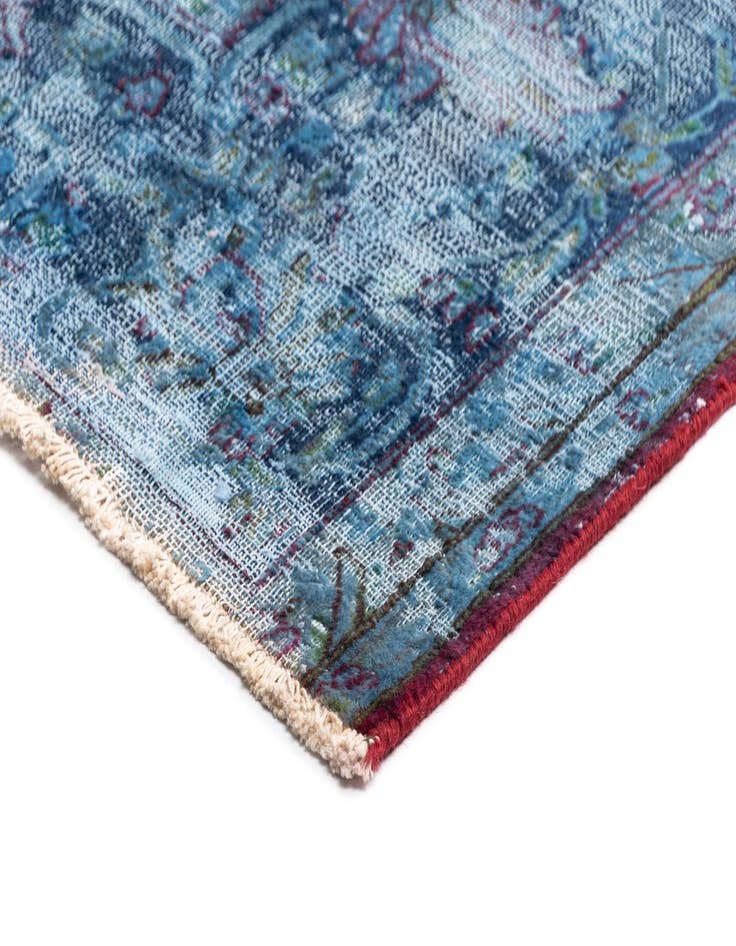 Detail image of  9' 11 x 12' 5 Vintage Royal Wool Rug