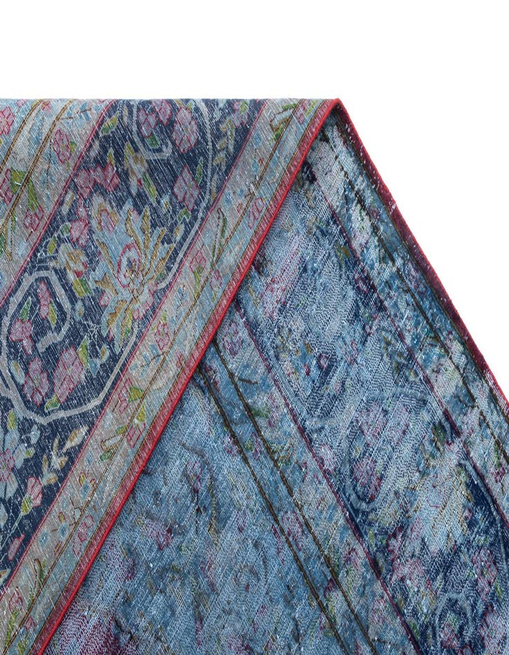 Detail image of  9' 11 x 12' 5 Vintage Royal Wool Rug