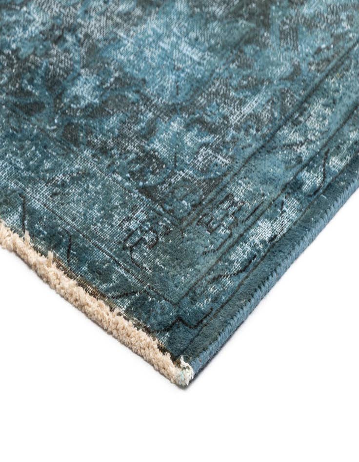 Detail image of  9' 7 x 12' 6 Vintage Royal Wool Rug