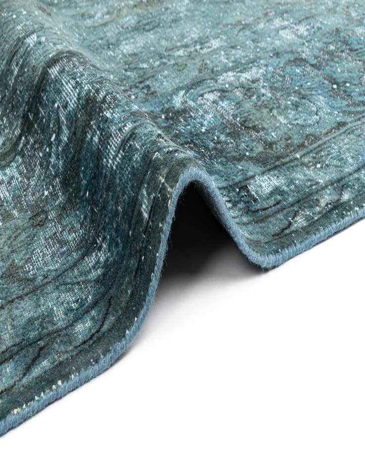 Detail image of  9' 7 x 12' 6 Vintage Royal Wool Rug