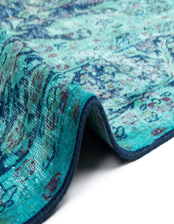 Detail image of  10' x 12' 7 Vintage Royal Wool Rug