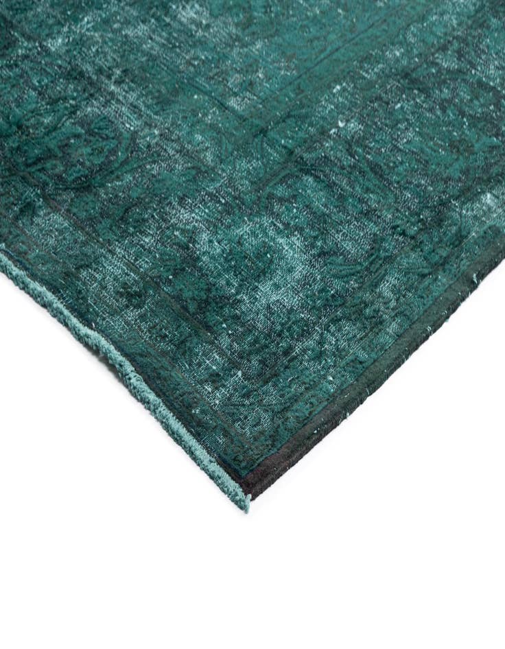 Detail image of  9' 11 x 12' 4 Vintage Royal Wool Rug