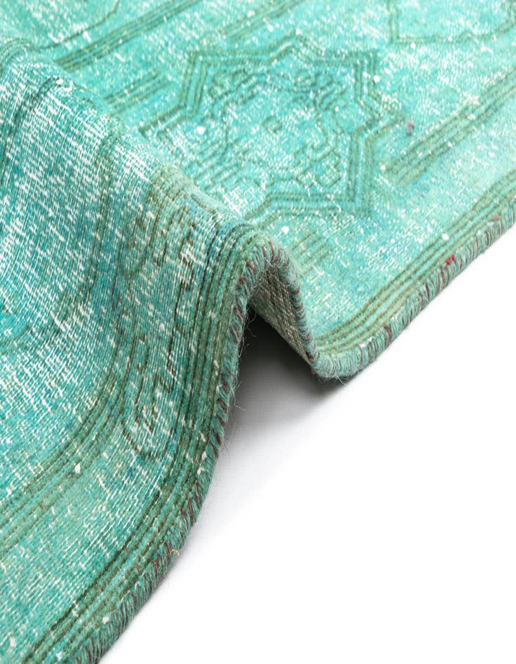 Detail image of  9' 8 x 13' 5 Vintage Royal Wool Rug