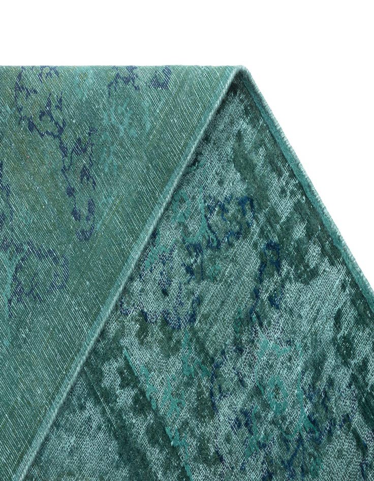 Detail image of  8' 3 x 11' 11 Vintage Royal Wool Rug