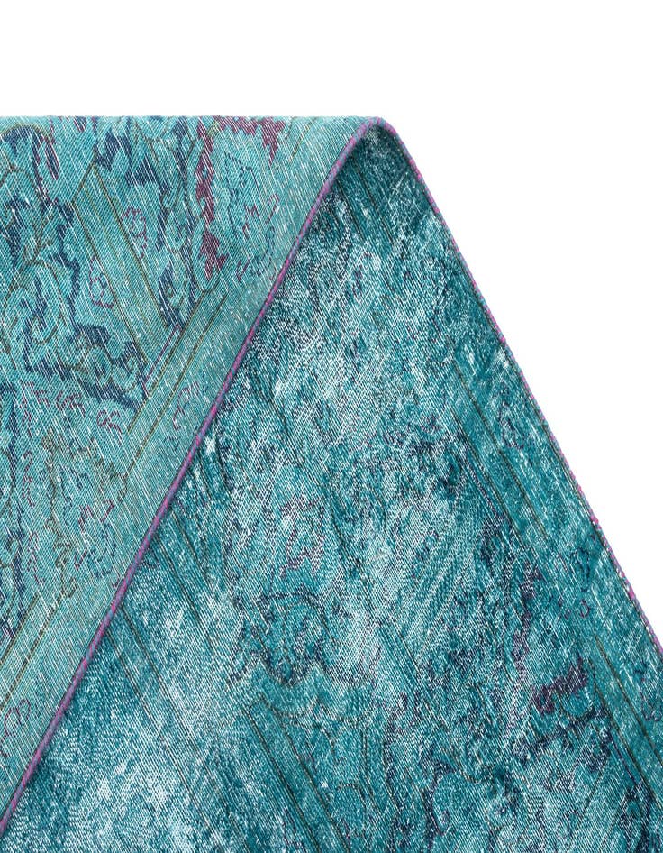 Detail image of  9' 7 x 13' 4 Vintage Royal Wool Rug