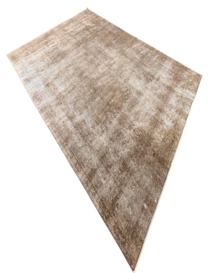 Detail image of  8' 7 x 13' 5 Vintage Royal Wool Rug