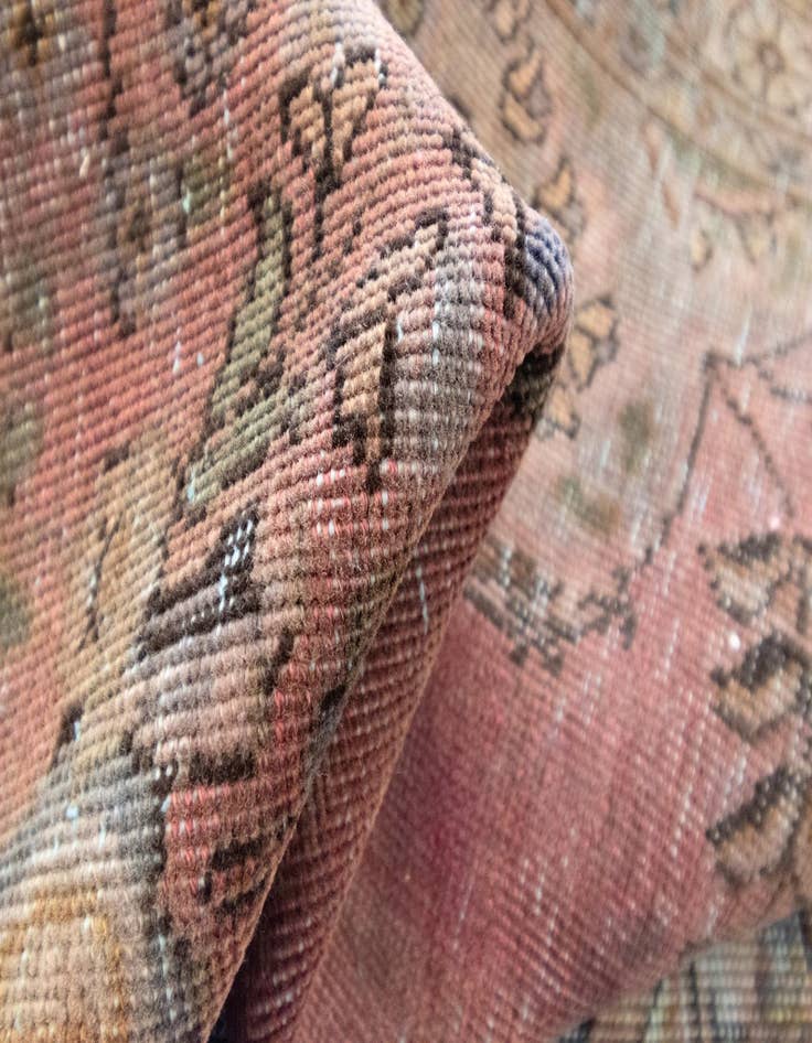 Detail image of  9' 8 x 12' 6 Vintage Royal Wool Rug