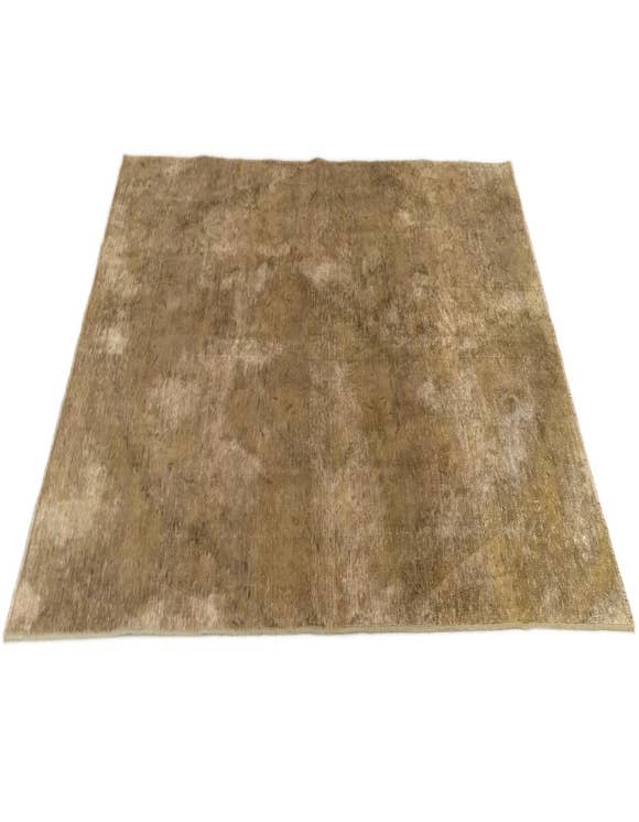 Detail image of  4' 5 x 7' 7 Vintage Royal Wool Rug