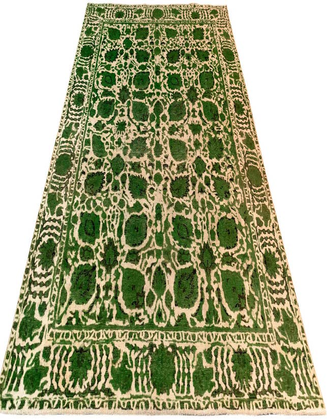 Detail image of  8' x 10' 11 Vintage Royal Wool Rug