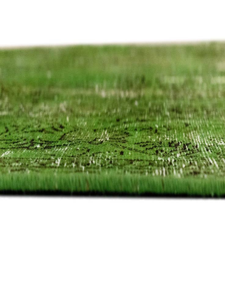 Detail image of  7' 10 x 11' 11 Vintage Royal Wool Rug