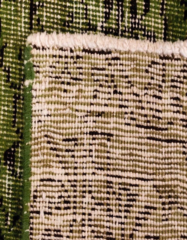 Detail image of  7' 10 x 11' 11 Vintage Royal Wool Rug