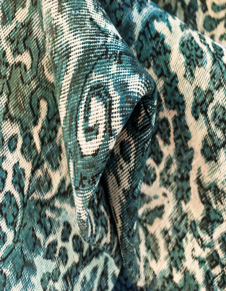 Detail image of  6' 3 x 9' 6 Vintage Royal Wool Rug