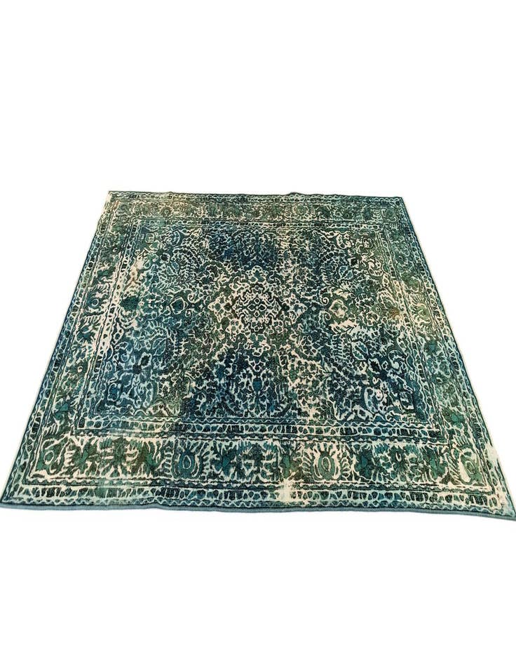 Detail image of  6' 3 x 9' 6 Vintage Royal Wool Rug