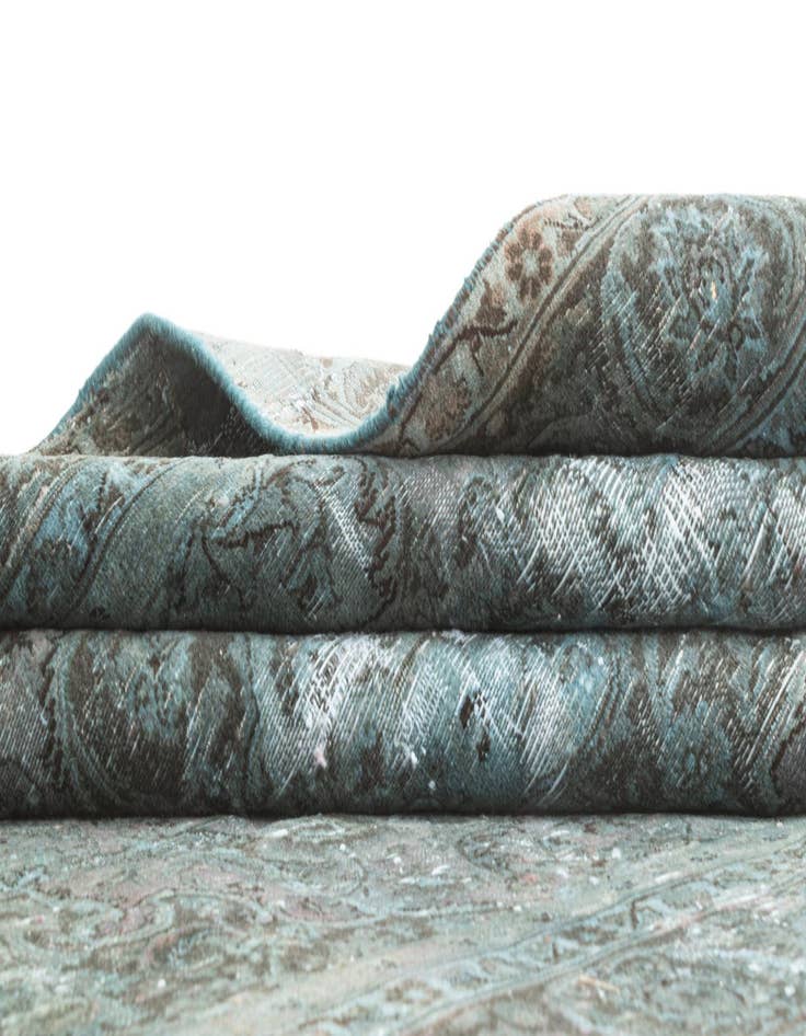 Detail image of  6' x 9' 1 Vintage Royal Rug