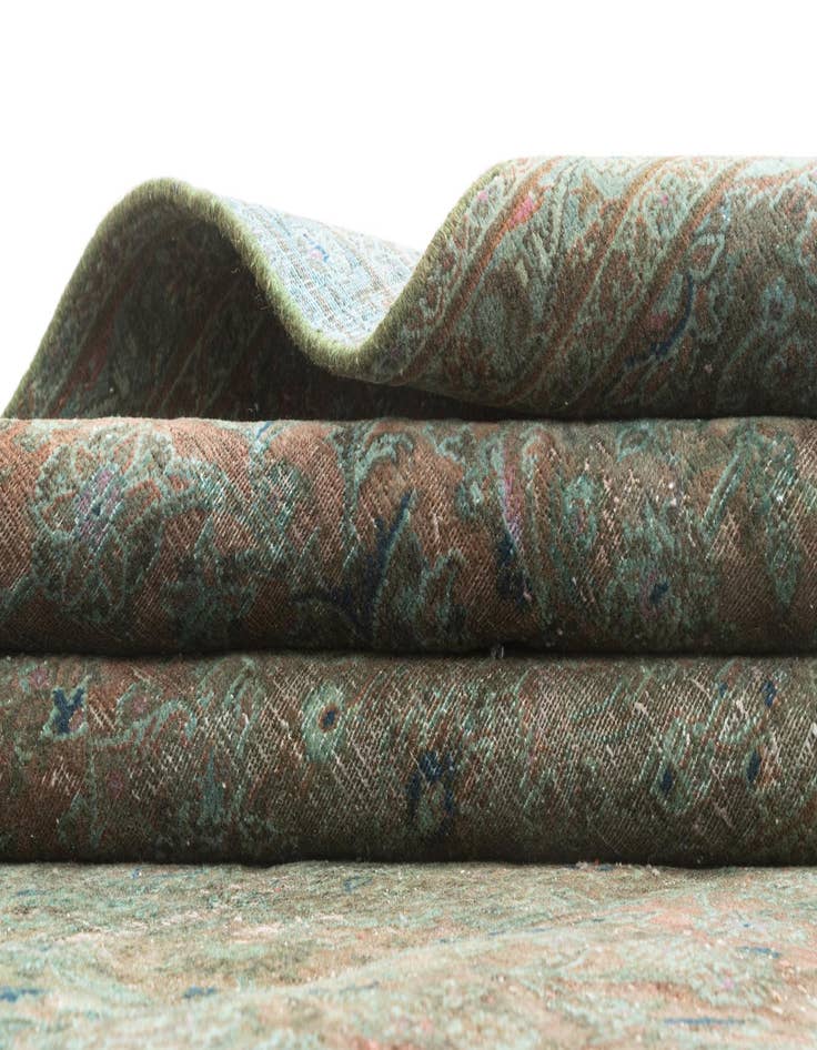 Detail image of  6' 5 x 10' 1 Vintage Royal Rug