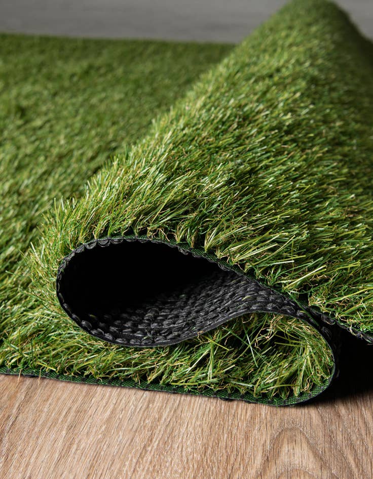 Detail image of  7' 10 x 10'  Washable Vista Breeze Indoor / Outdoor Rug