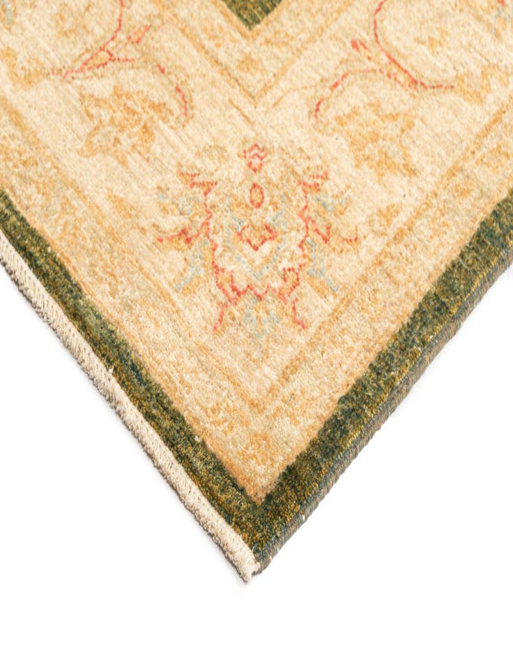 Detail image of  6' 8 x 9' 5 Ziegler Wool Rug