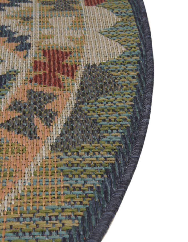 Detail image of  5' 3 x 5' 3  Washable Baja Indoor / Outdoor Round Rug