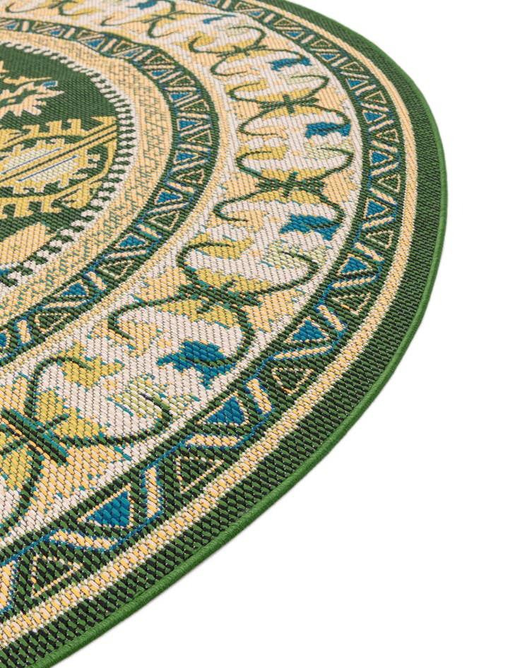 Detail image of  4' x 4'  Washable Baja Indoor / Outdoor Round Rug