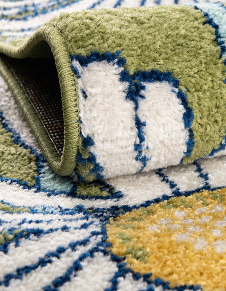 Detail image of  7' x 7' Bloom Round Rug