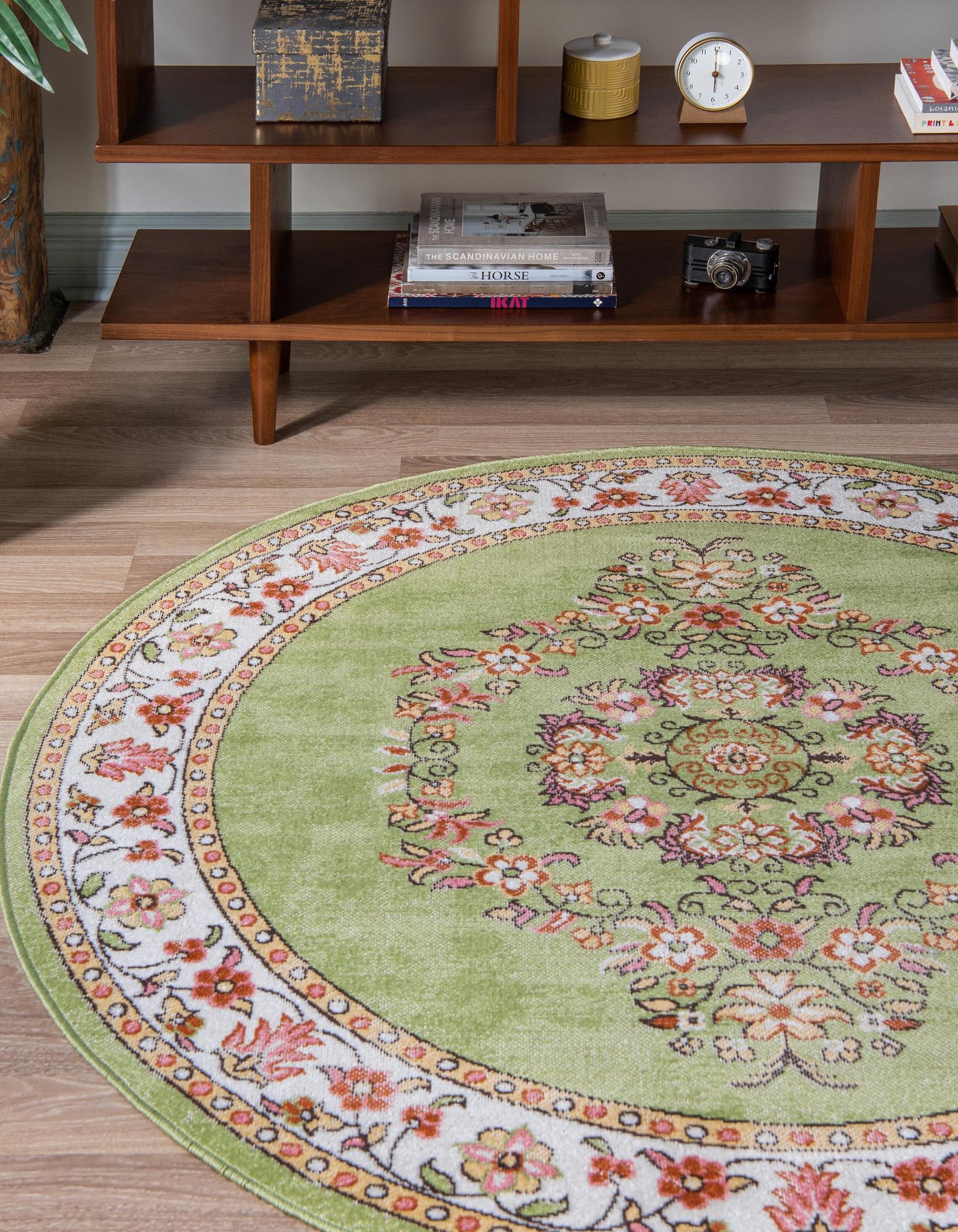 Green 5' 3 x 5' 3 Lucerne Round Rug | Rugs.com