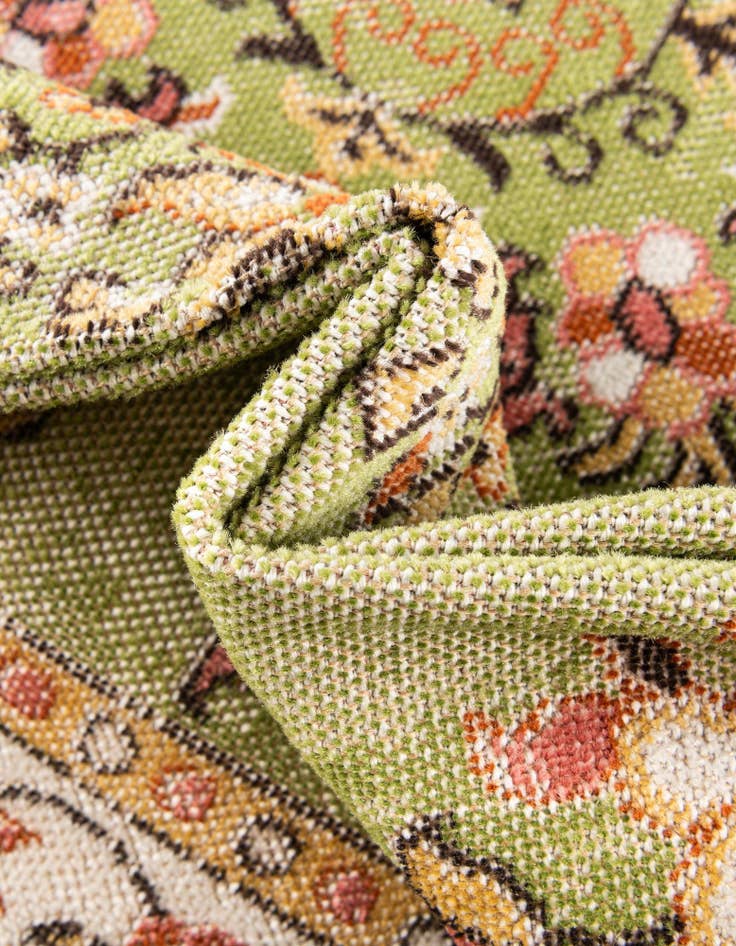 Detail image of  5' 3 x 5' 3 Lucerne Round Rug