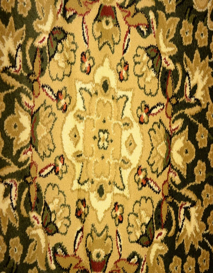 Detail image of  9' 10 x 9' 10 Neda Round Rug