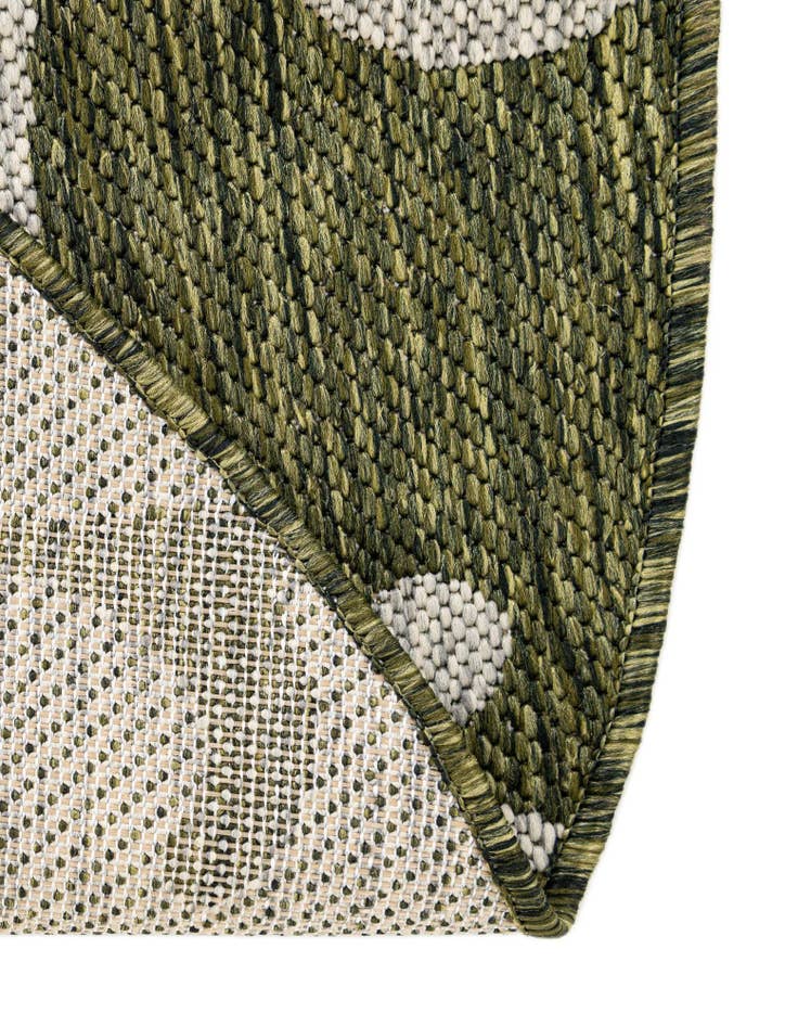 Detail image of  13' x 13'  Washable Botanical Indoor / Outdoor Round Rug