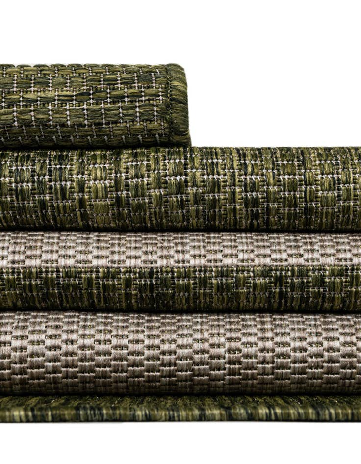 Detail image of  12' x 12'  Washable Ribbon Indoor / Outdoor Round Rug