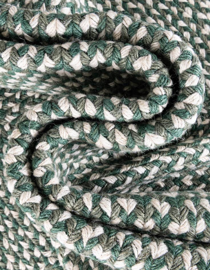 Detail image of  7' 10 x 7' 10  Hand Tweed Braided Jute Round Rug