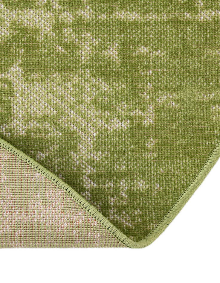 Detail image of  7' 10 x 7' 10 Valencia Round Rug