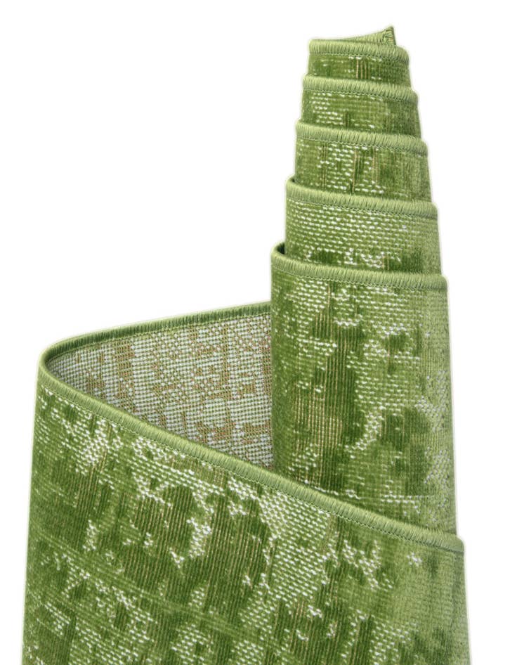 Detail image of  7' 10 x 7' 10 Valencia Round Rug