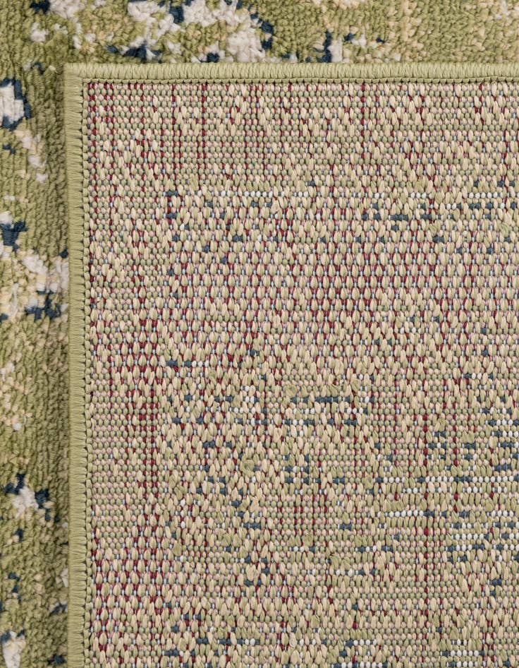 Detail image of  2' 7 x 10' Charleston Runner Rug