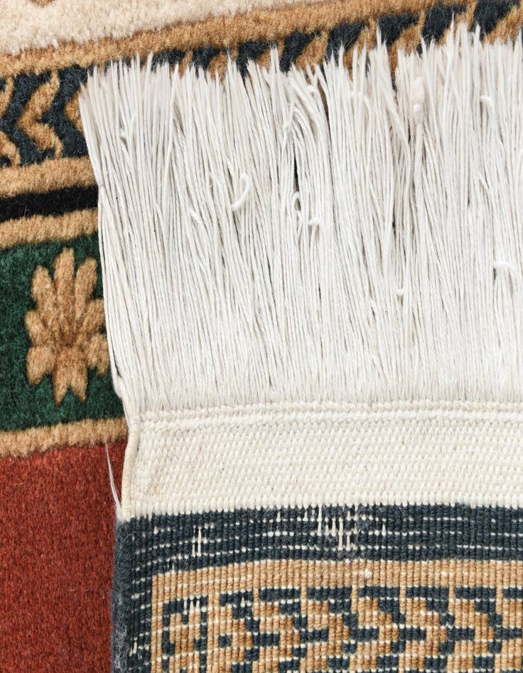 Detail image of  2' 10 x 10' Darya Runner Rug