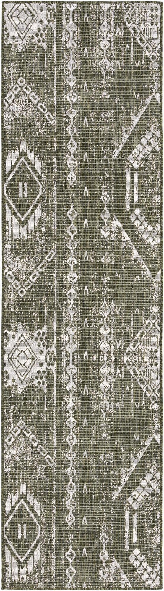  2' 7 x 12'  Washable Bohemian Indoor / Outdoor Runner Rug