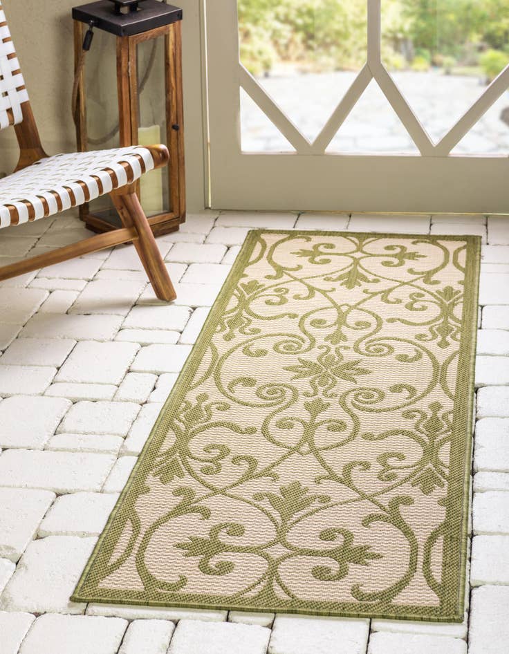 Detail image of  2' 2 x 6'  Washable Botanical Indoor / Outdoor Runner Rug