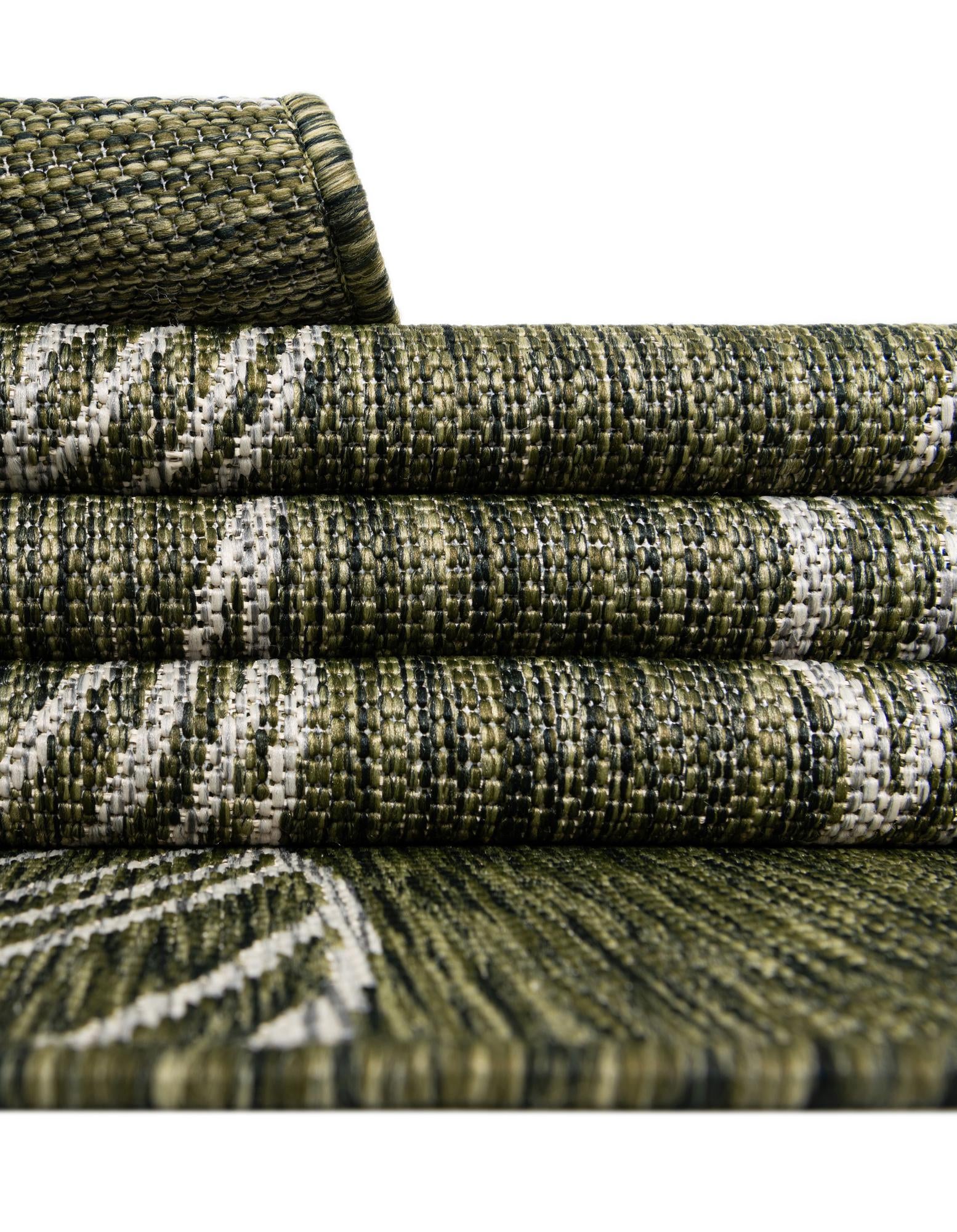 Green 2' x 6' Botanical Indoor / Outdoor Runner Rug | Rugs.com