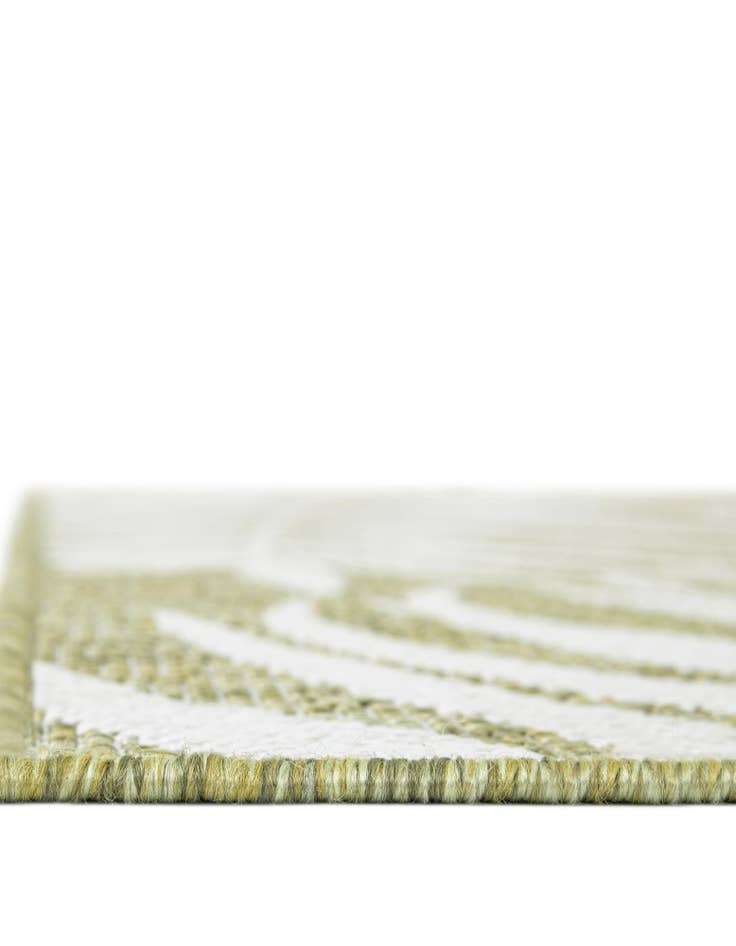 Detail image of  2' 7 x 10'  Washable Botanical Indoor / Outdoor Runner Rug