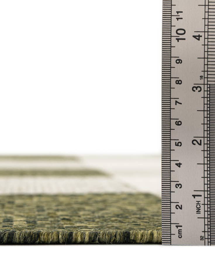 Detail image of  2' x 6'  Washable Checkered Indoor / Outdoor Runner Rug