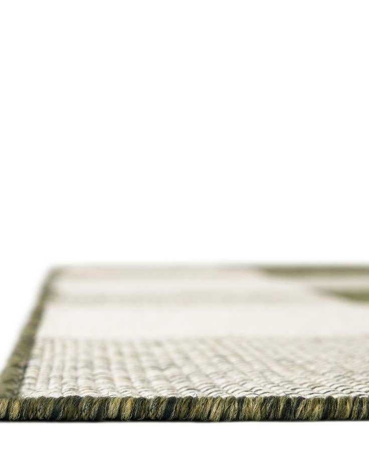 Detail image of  2' x 6'  Washable Checkered Indoor / Outdoor Runner Rug