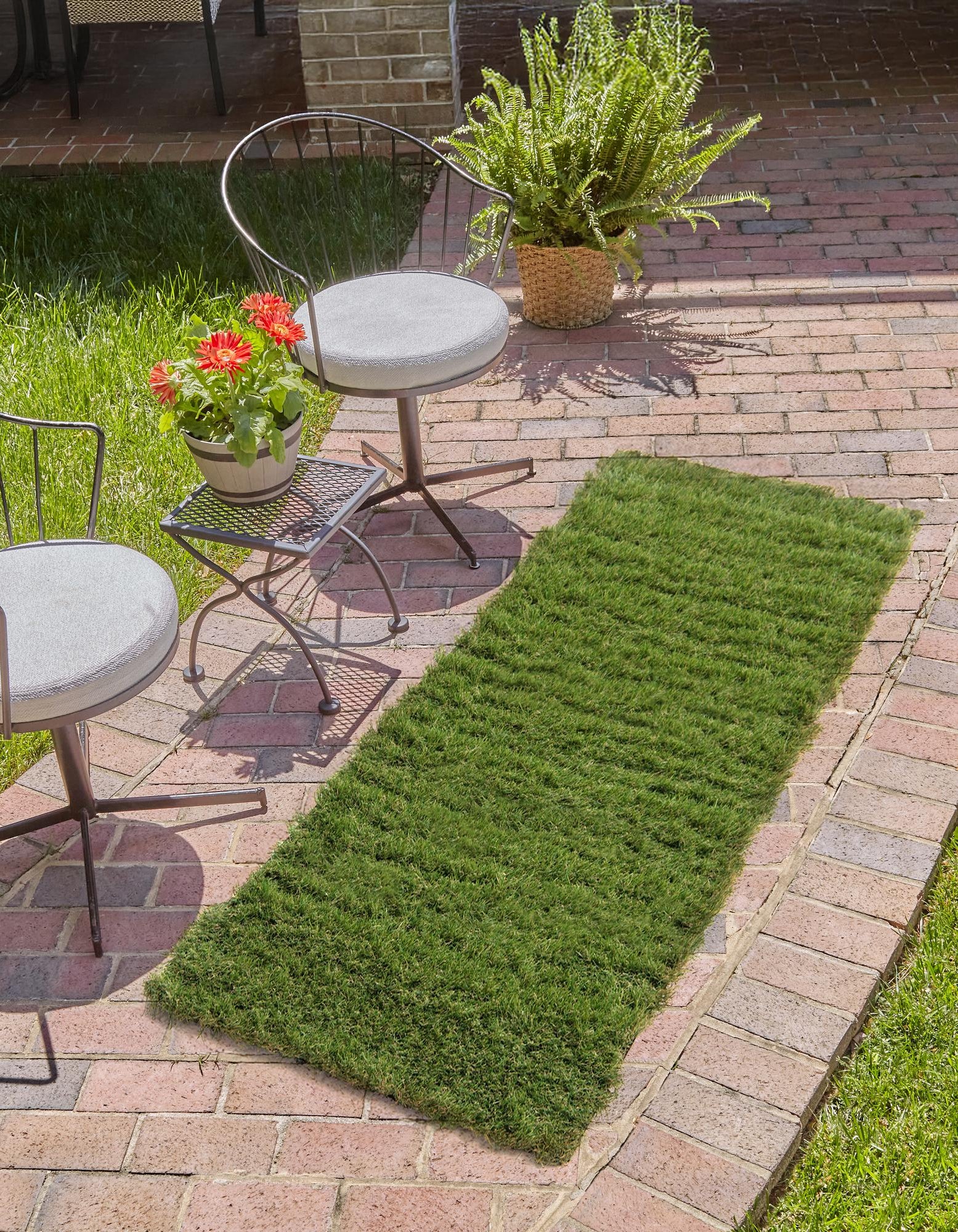 Green 2 7 X 8 Grass Indoor Outdoor Runner Rug Rugs green-2-7-x-8-grass-indoor-outdoor-runner-rug-rugs