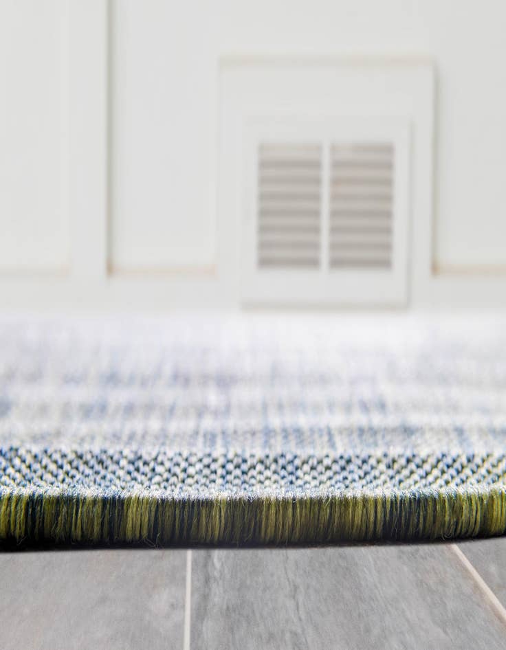 Detail image of  2' x 6'  Washable Modern Indoor / Outdoor Runner Rug