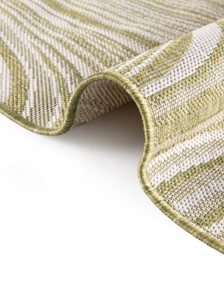 Detail image of  2' x 6'  Washable Modern Indoor / Outdoor Runner Rug