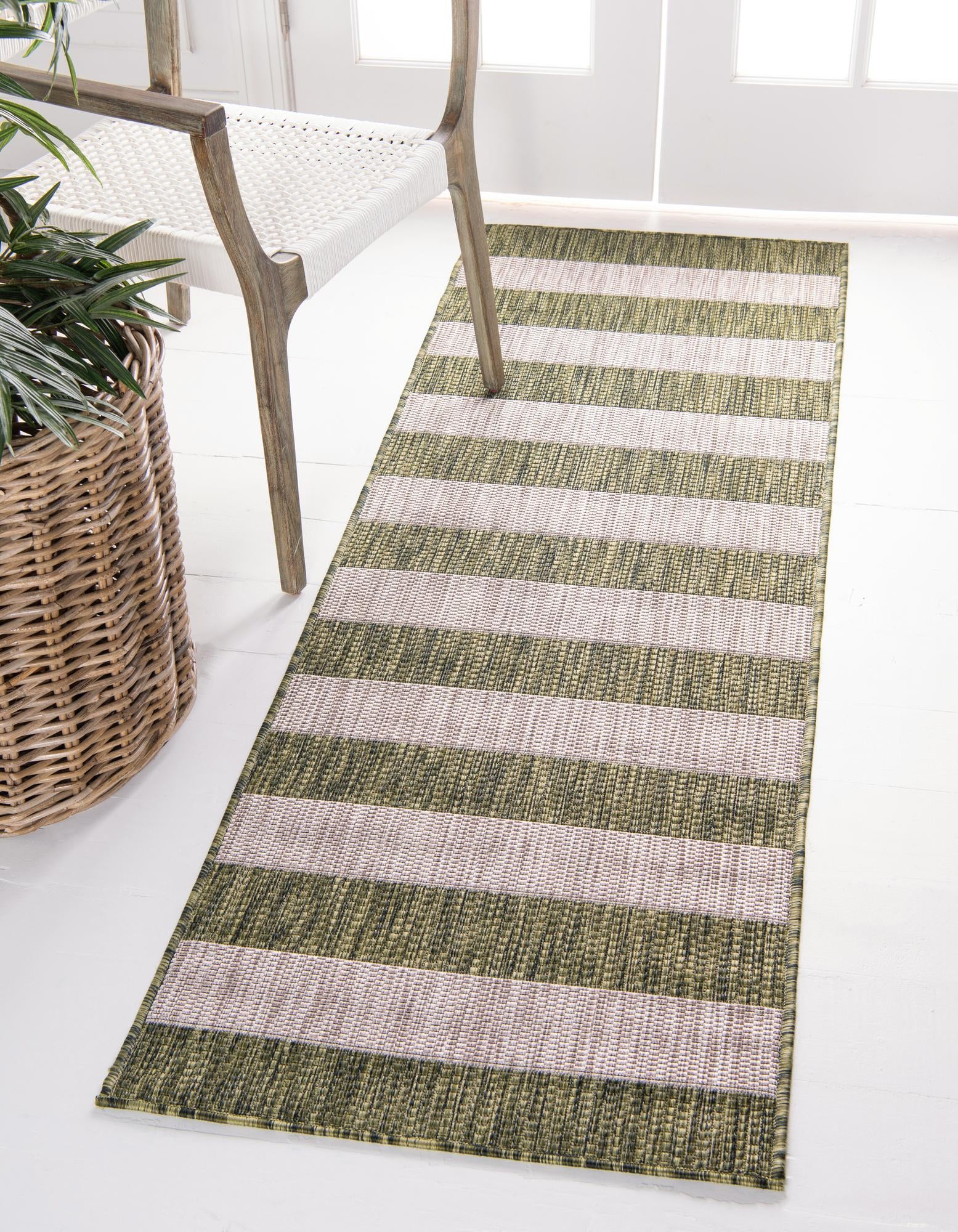 Green 2' 7 x 10' Ribbon Outdoor Runner Rug | Rugs.com