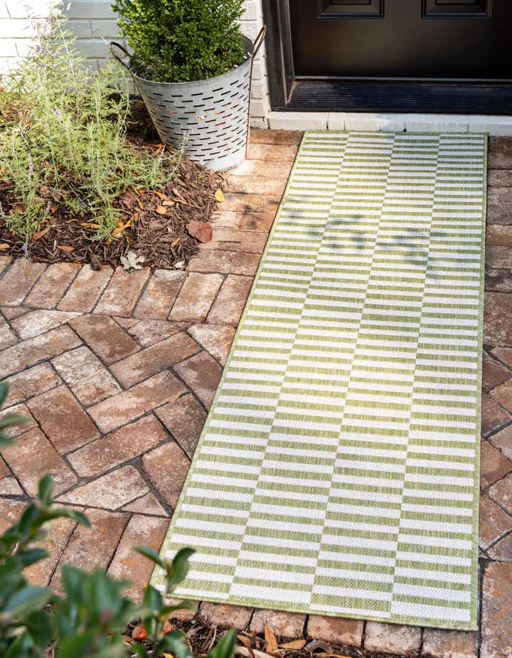 Green 2' 7 x 10' Ribbon Indoor / Outdoor Runner Rug | Rugs.com