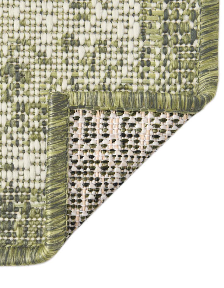 Detail image of  2' 7 x 12'  Washable Traditional Indoor / Outdoor Runner Rug