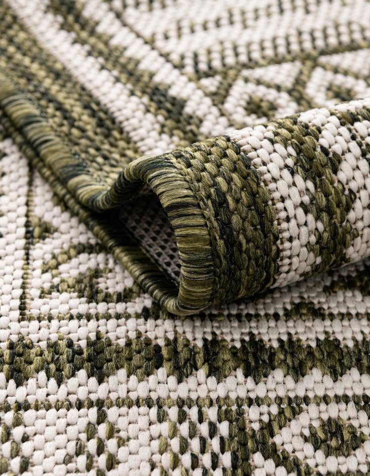 Detail image of  2' x 5' 3  Washable Traditional Indoor / Outdoor Runner Rug